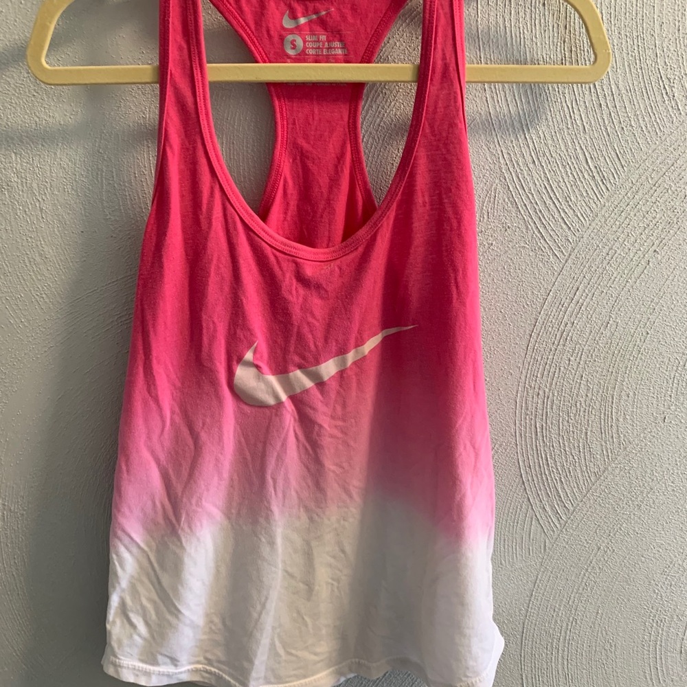 Nike tank